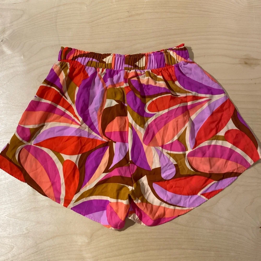Impressions Pink and Purple Athletic Shorts Large (OP)